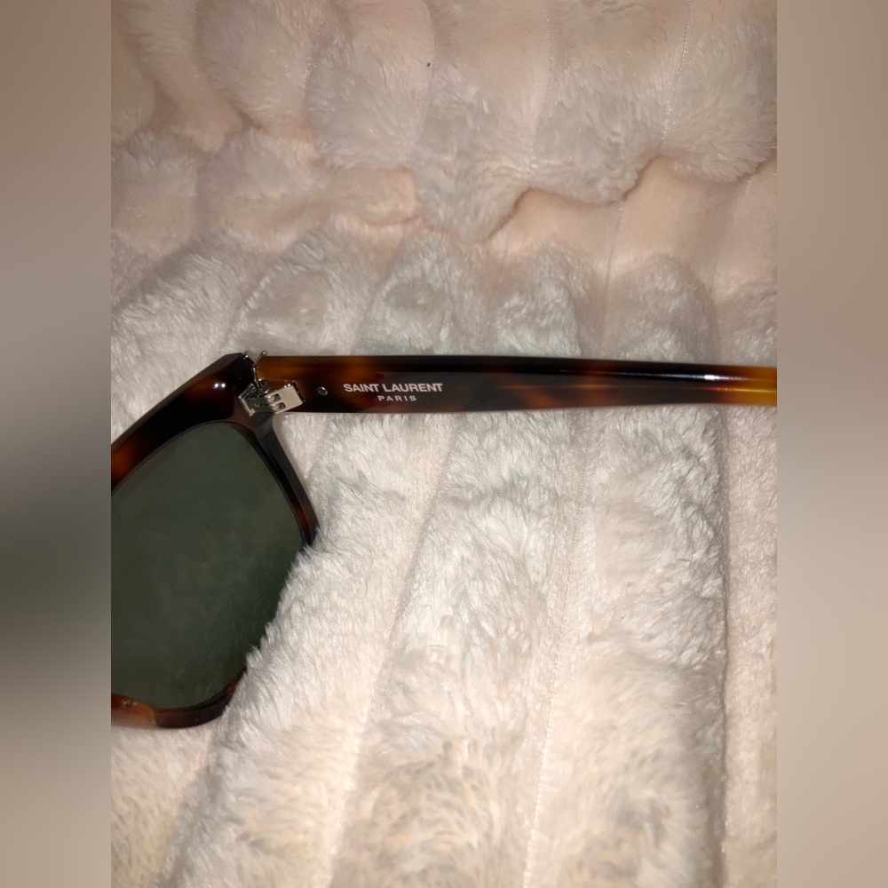 YSL Sunglasses - Picture 11 of 17